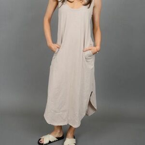 RD Style Sky Scoop Neck Tank Dress in black (beige photos shown for detail only)